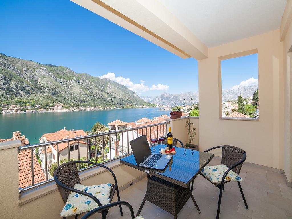 Apartments Castello コトル エクステリア 写真